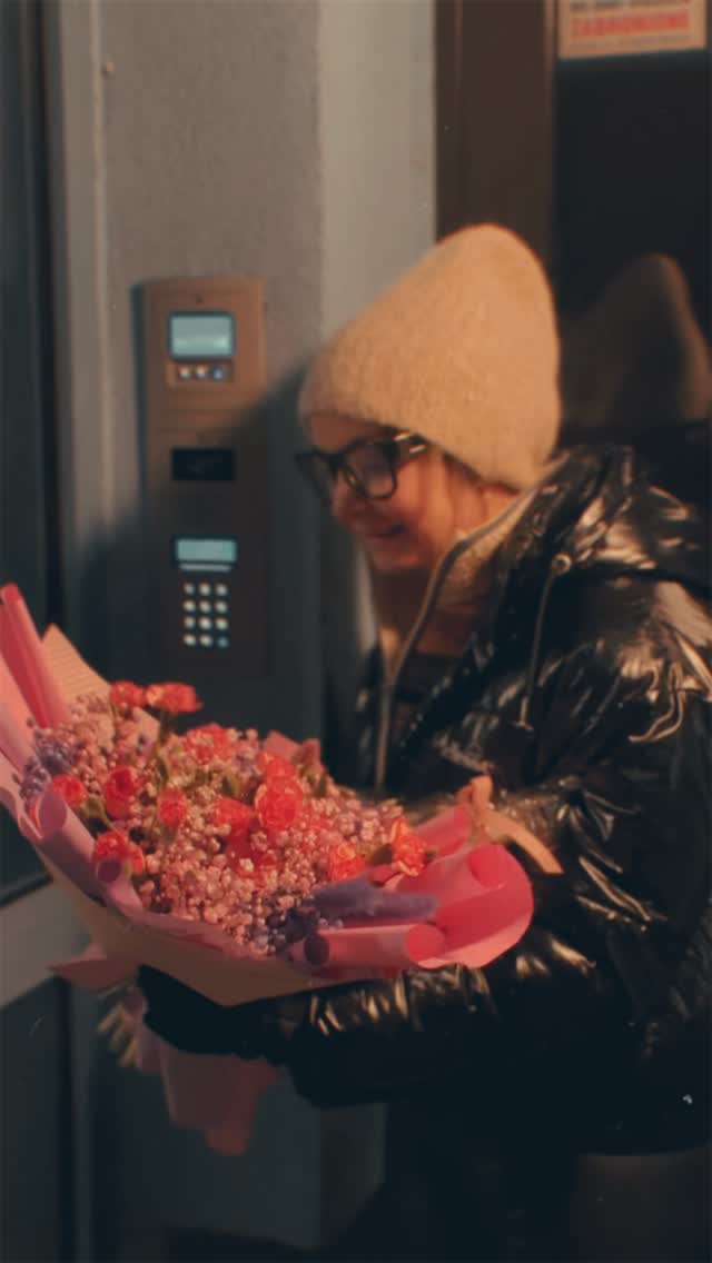 Poczujcie z nami te emocje które towarzyszą nam przy dostawach w Dniu Babci i Dziadka 👵🏻❤️👴🏻
Więcej nie trzeba pisać ❤️
#dzienbabciidziadka #miłość #kwiaciarniabielsko