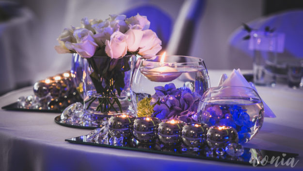 Szklane kule, świece, kryształy i hortensje!