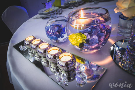 Szklane kule, świece, kryształy i hortensje!