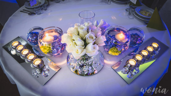 Dekoracja stołu prezydialnego