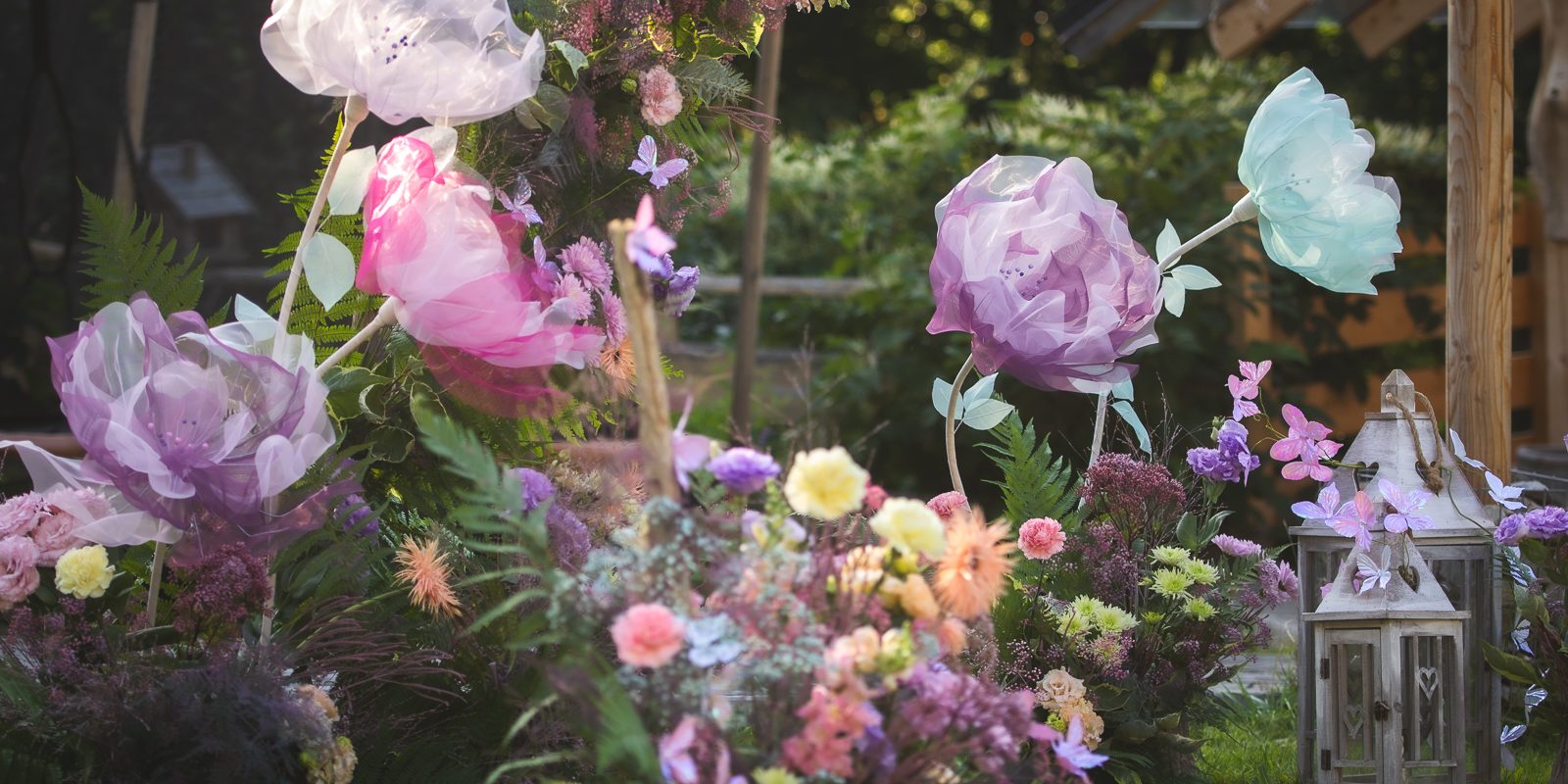 Kwiaty GIGANTY na ślub plenerowy! Kwiaty GIGANTY na ślub plenerowy!